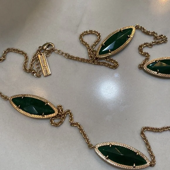 New Kendra Scott Tory Marquis Station Necklace Gold & Cats Eye Emerald Green - Picture 4 of 8